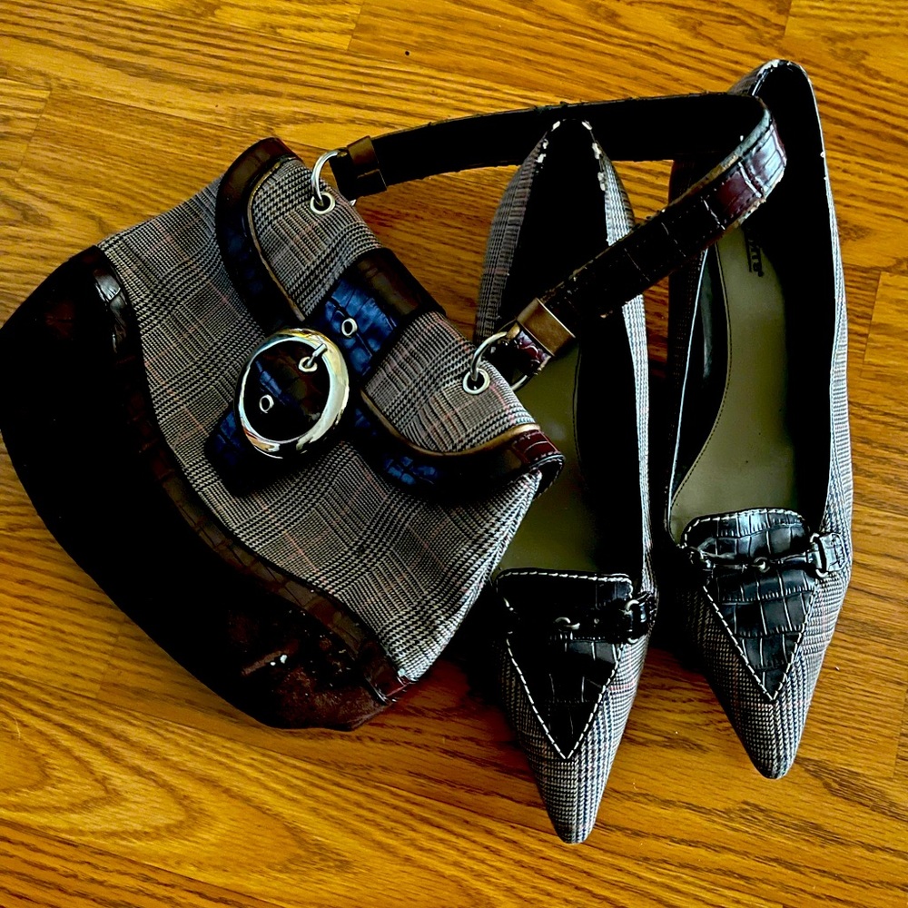 Fabric Upper Balance shoes and purse